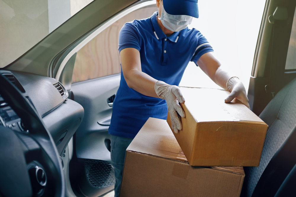 Delivery driver in Covid pandemic