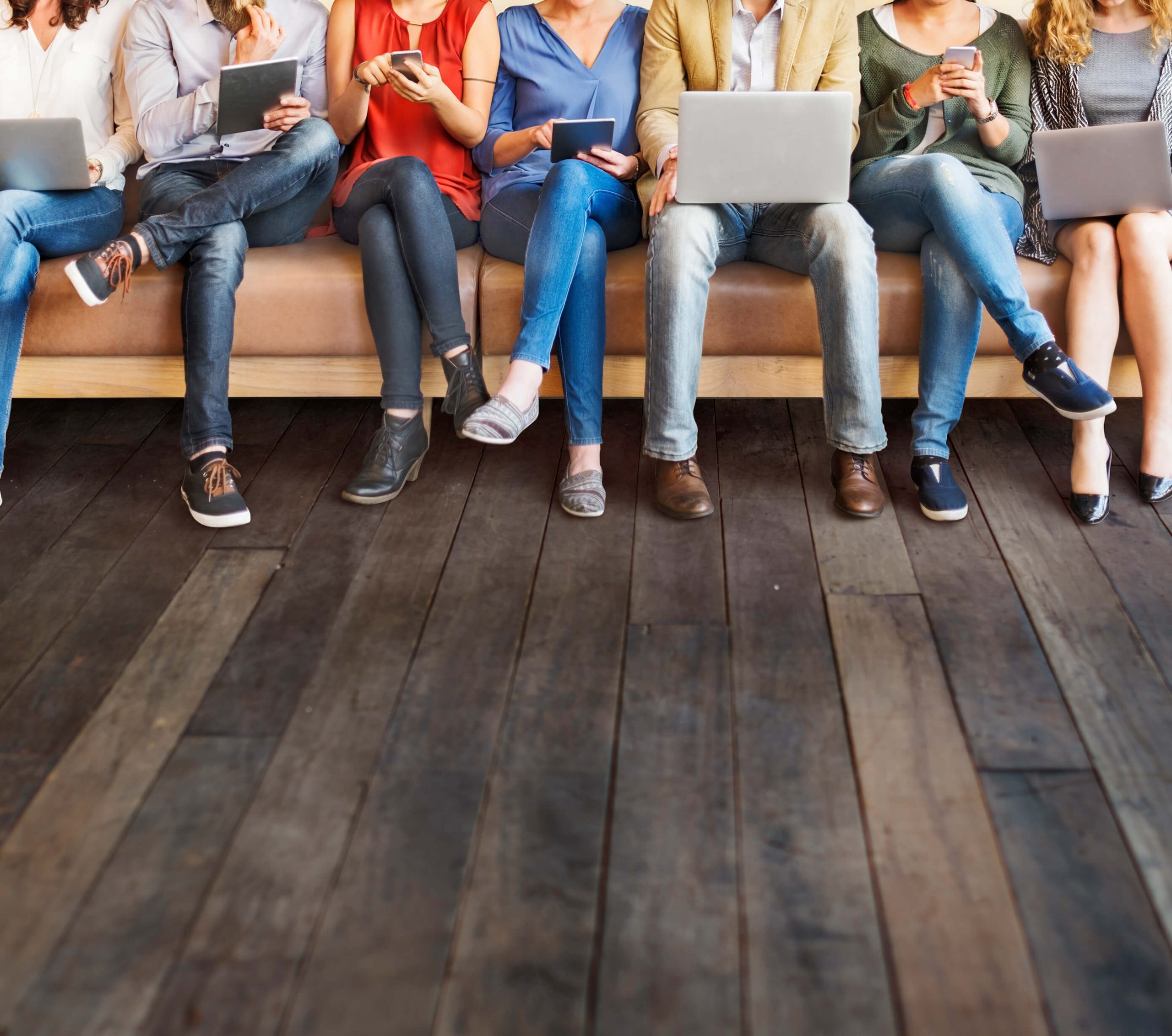 Users filling in online survey
